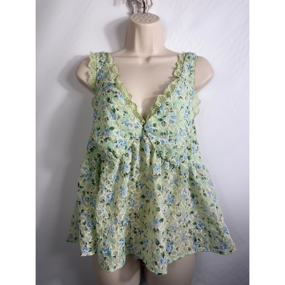 Women's Cami Top 0XL Green Floral Embroidered Lace Trim Smocked Babydoll Romwe